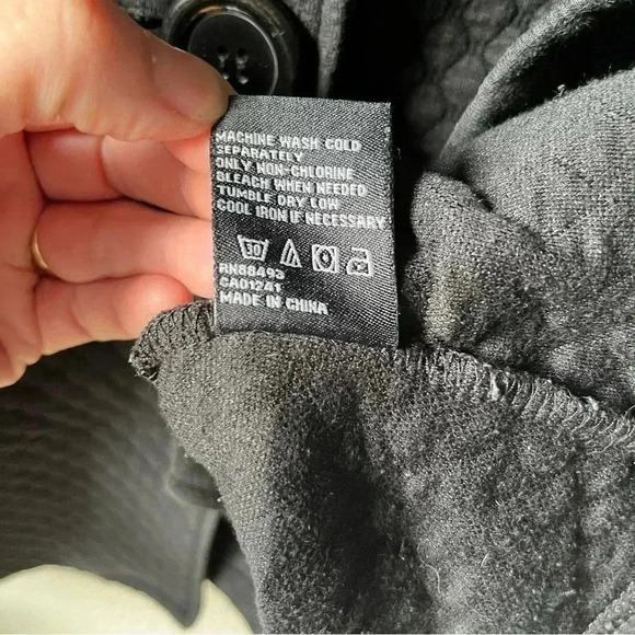 Runway Quilted Cotton Polyester Button Up Jacket Black Sz L - Picture 2 of 11